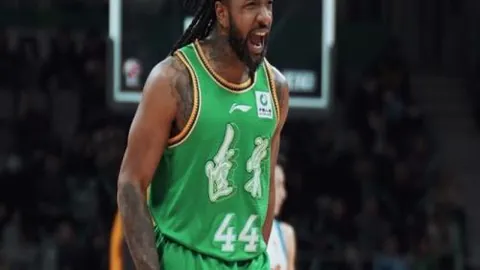 巴薩豪攬京多安，獲2+1年合約，轉會費3.9億歐元